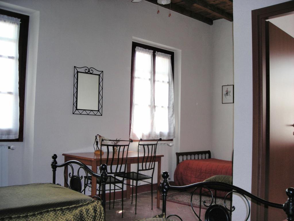 Agriturismo Cascina Roma Ozzero Szoba fotó